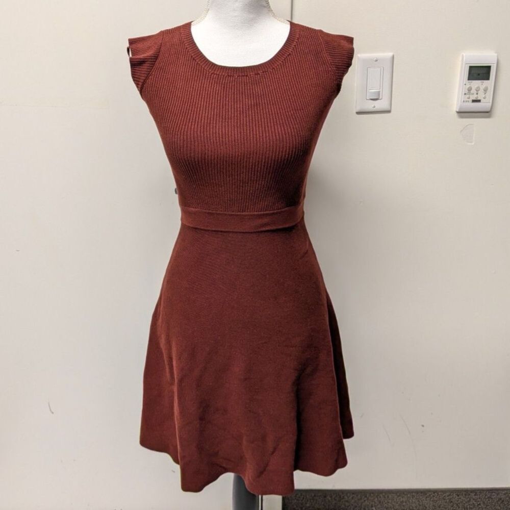 Mossimo Women's Ribbed Knit Dress Knee-Length Maroon XS